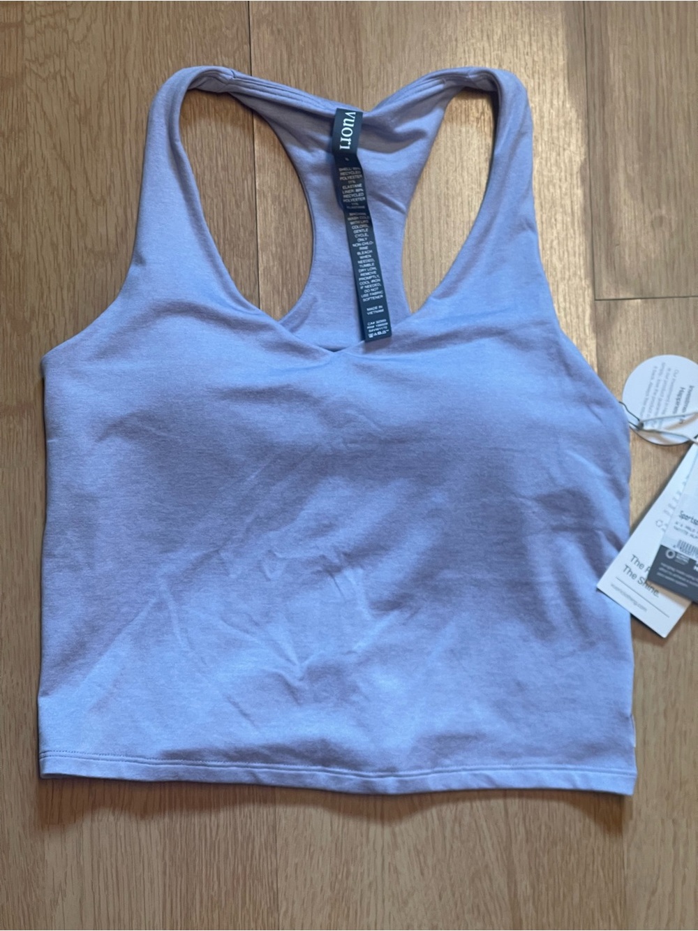 Vuori Lavender Racerback Crop Tank - Women small nwts